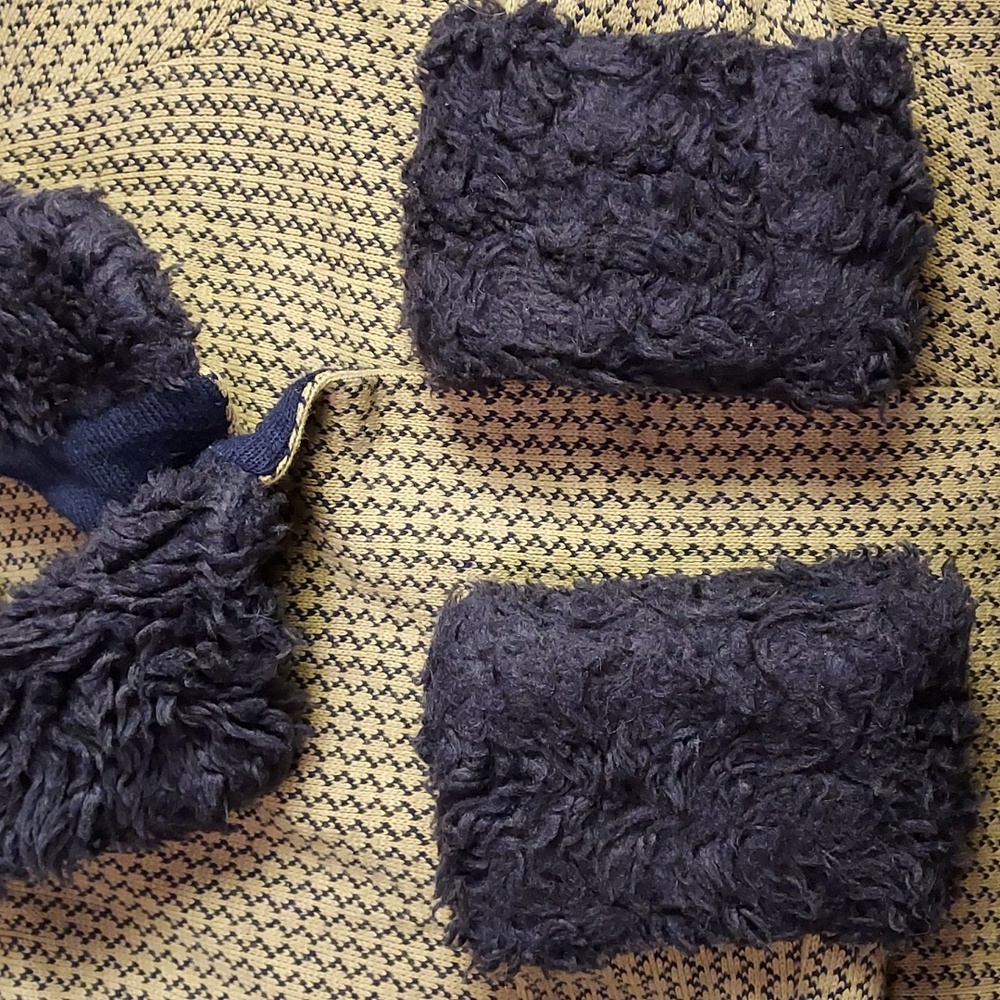 Vintage Betsey Johnson Black & Beige Y2K Faux Fur Trim Knit Sweater Coat Size M - Picture 9 of 12
